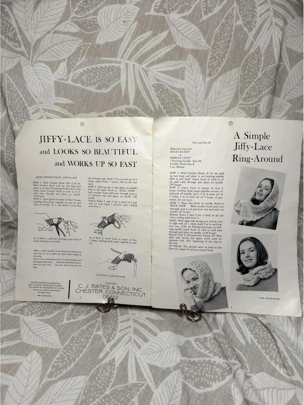 1970s Exciting Jiffy-Lace Pattern Book No. 17560 Crochet & Knitting